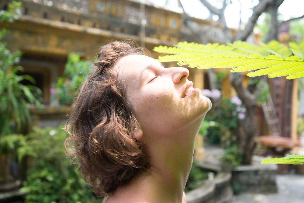 Visage à la lumière, Vietnam